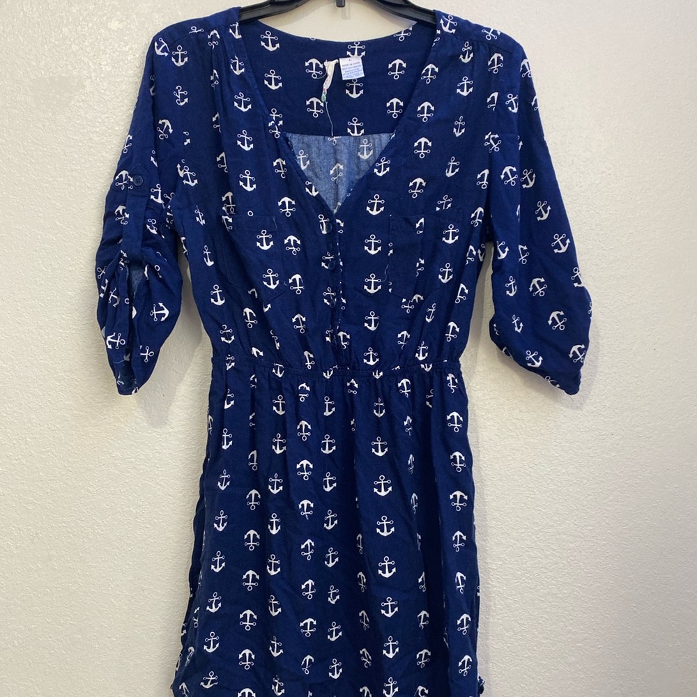 Blue dress